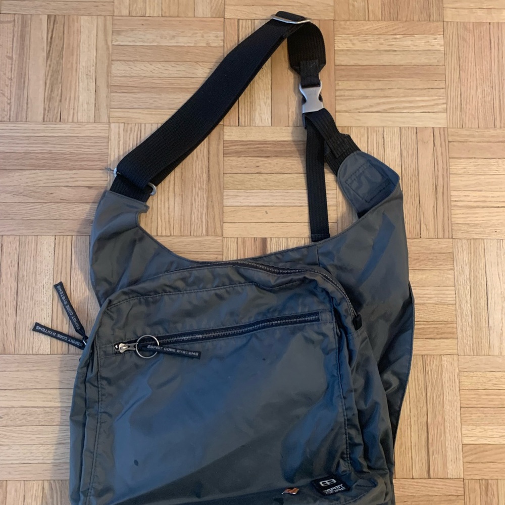 Black Nylon Sling Messenger Bag for Men - Unbranded